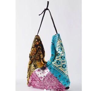 UO En Shalla Patchwork Carpet Shoulder Bag